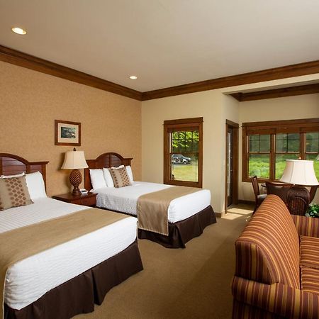 The Rockwell Lake Lodge Luther Eksteriør bilde