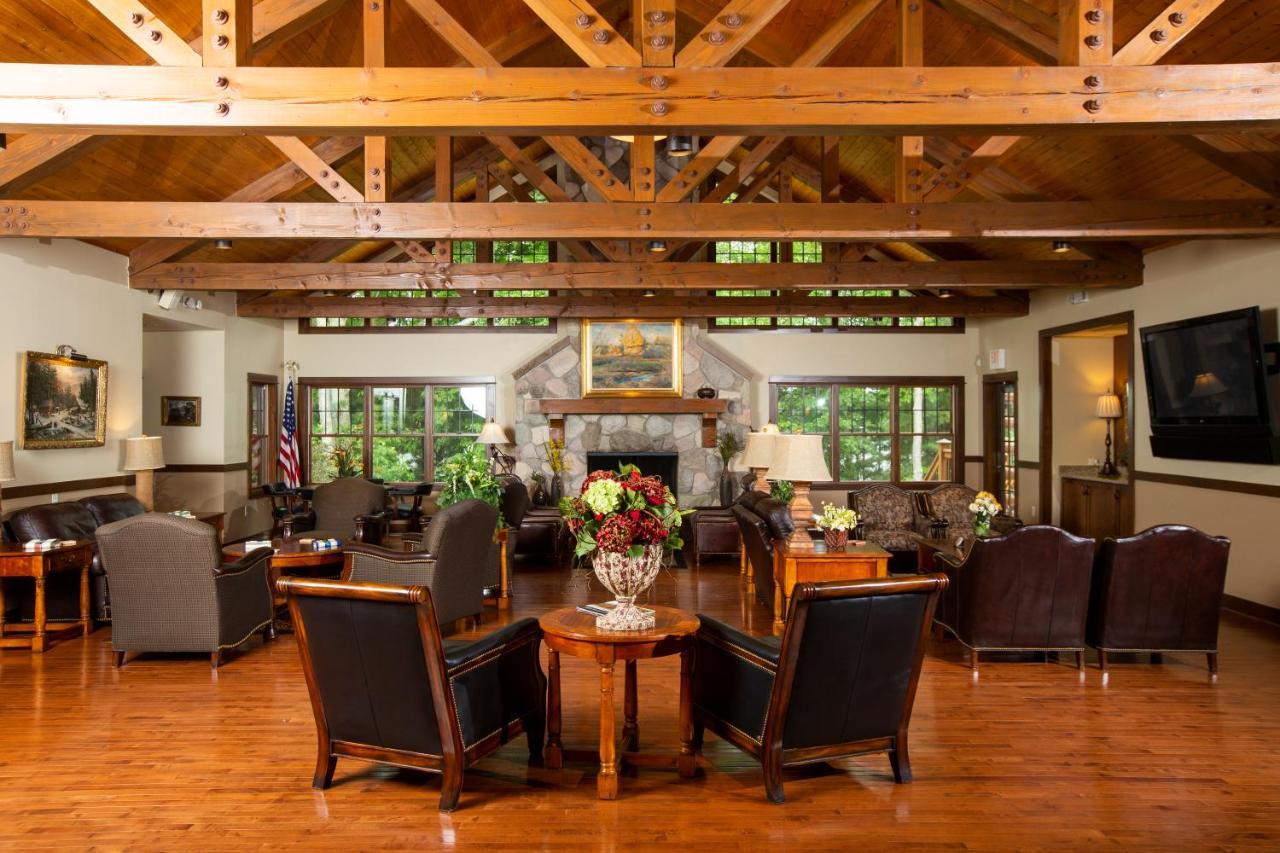 The Rockwell Lake Lodge Luther Eksteriør bilde