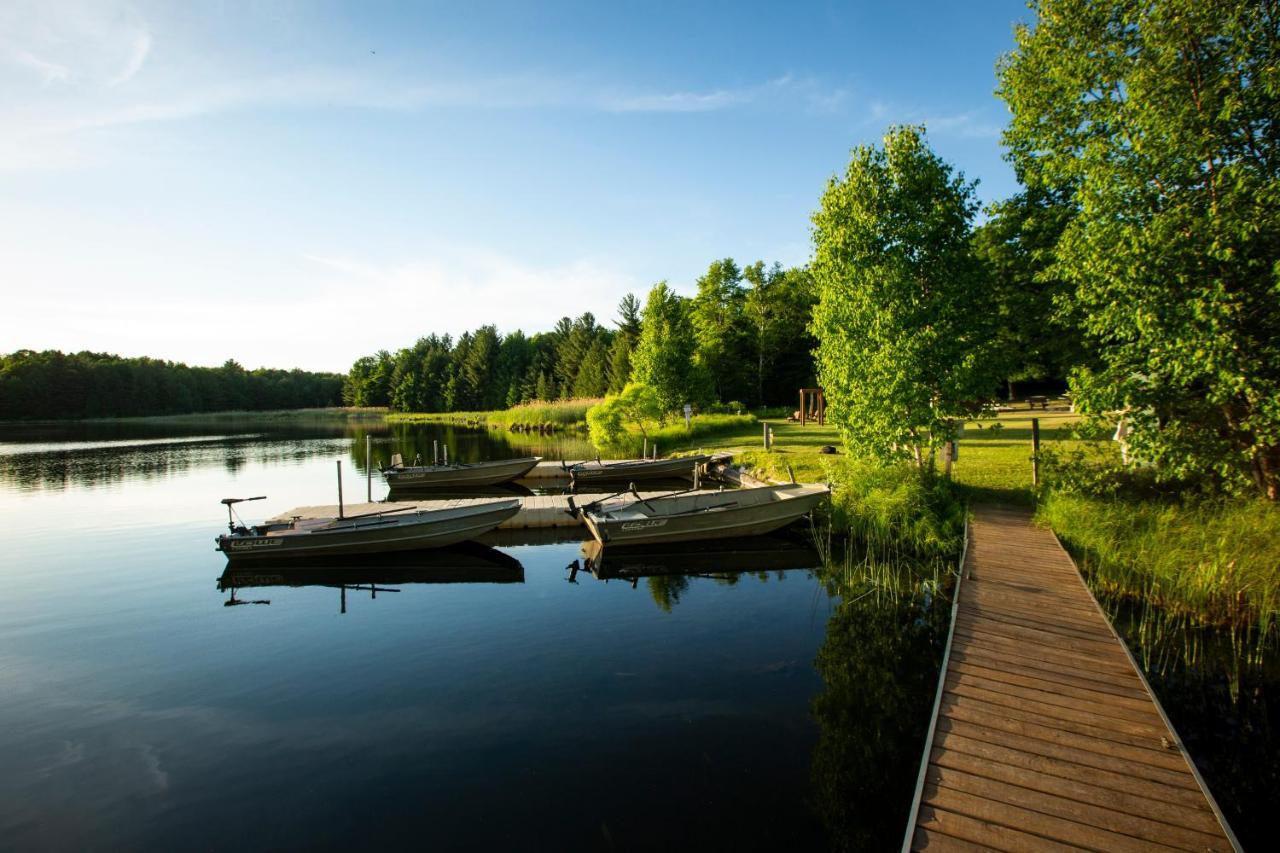 The Rockwell Lake Lodge Luther Eksteriør bilde